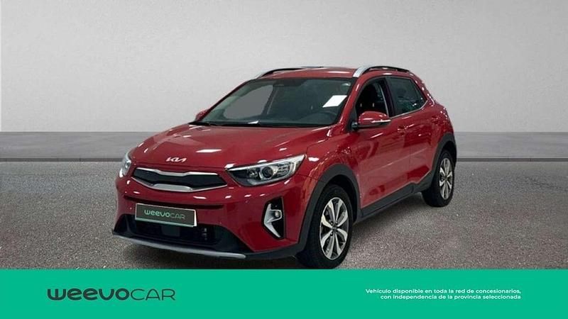 Usado Kia Stonic 101 CV (74 kW) 2024 Rojo SUV