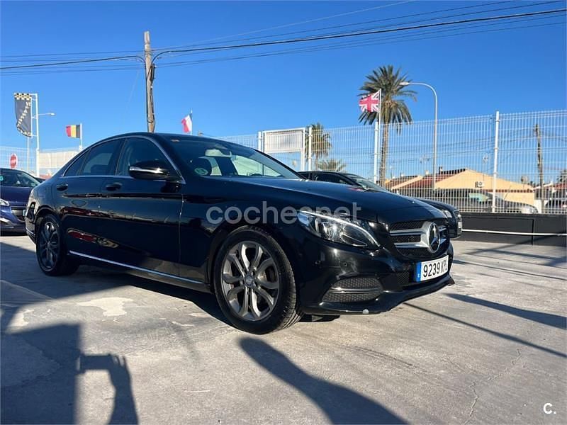 Usado Mercedes C220 170 CV (125 kW) 2015 Negro Berlina