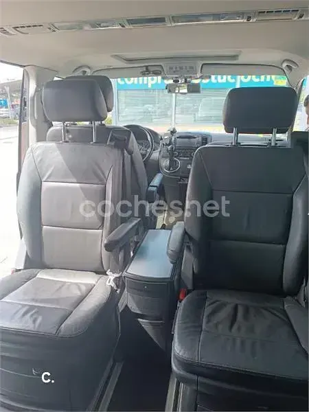 Usado VW Multivan Highline 180 CV (132 kW) 2010 Marrón Monovolumen