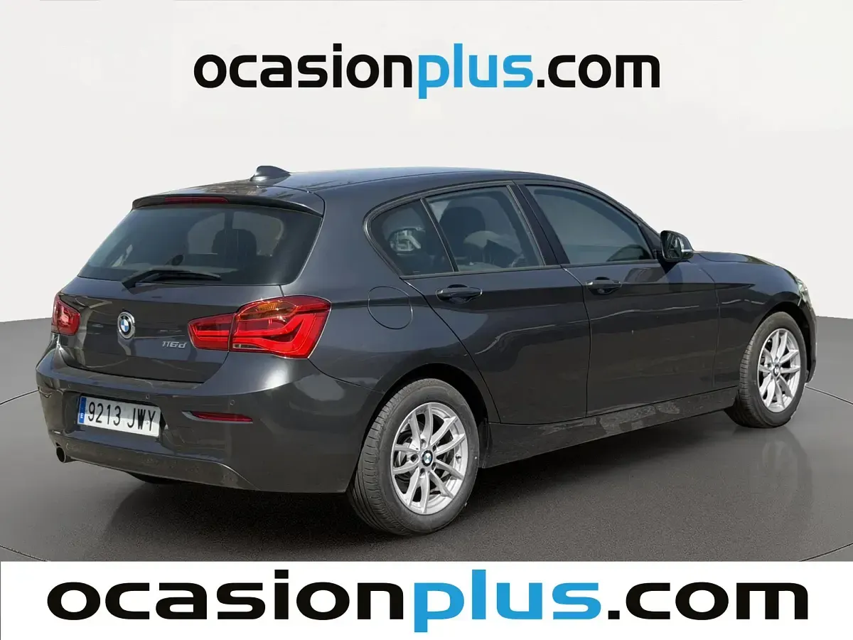 Usado BMW 116 116 CV (85 kW) 2017 Gris Utilitario