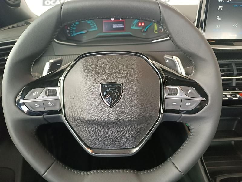 Usado Peugeot 2008 Style 145 CV (106 kW) 2025 Blanco SUV