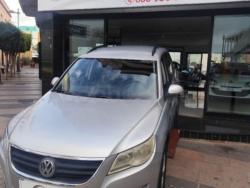 Usado VW Tiguan 150 HP (110 kW) 2010 Cinzento SUV