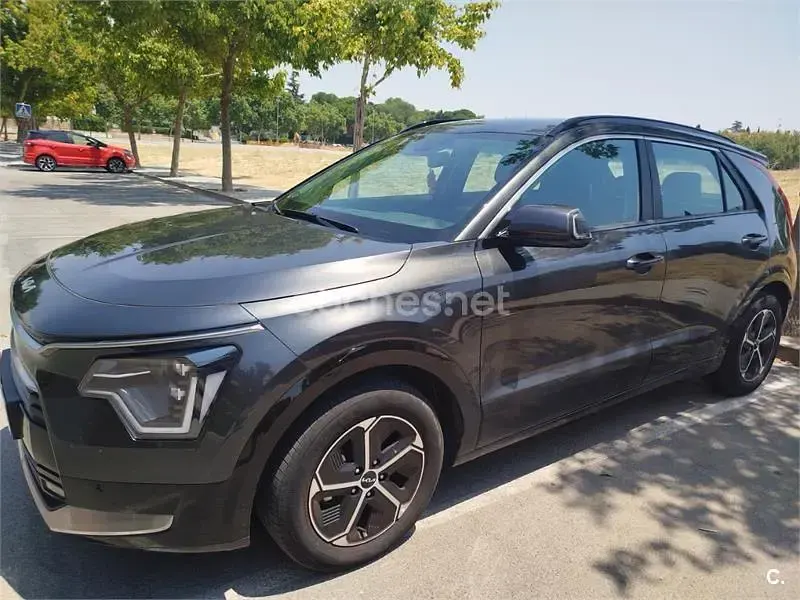 Usado Kia Niro 129 CV (94 kW) 2025 Negro SUV