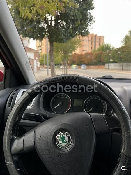 Usado Skoda Fabia Style 105 CV (77 kW) 2007 Rojo Berlina