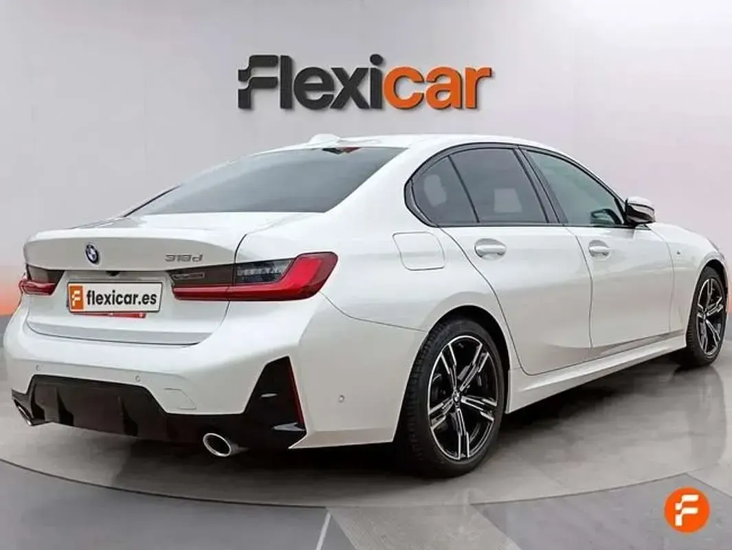 Usado BMW 318 150 CV (110 kW) 2025 Blanco Berlina