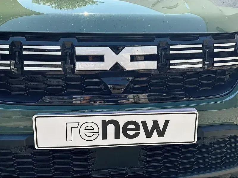 Usado Dacia Jogger Extreme 140 CV (102 kW) 2024 Verde Monovolumen