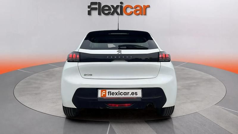 Usado Peugeot 208 Active 101 CV (74 kW) 2022 Blanco Utilitario