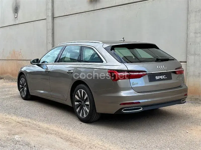 Usado Audi A6 Design 204 CV (150 kW) 2021 Gris / plata Familiar