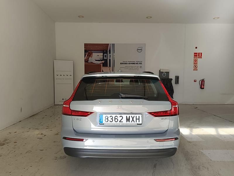 Usado Volvo V60 Core 197 CV (144 kW) 2024 Otro Familiar