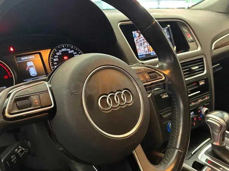 Usado Audi Q5 Ambiente 190 CV (139 kW) 2015 Blanco SUV