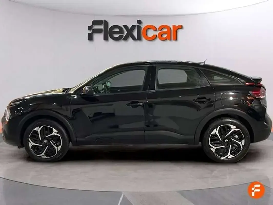 Usado Citroën C4 Feel 131 CV (96 kW) 2023 Negro SUV