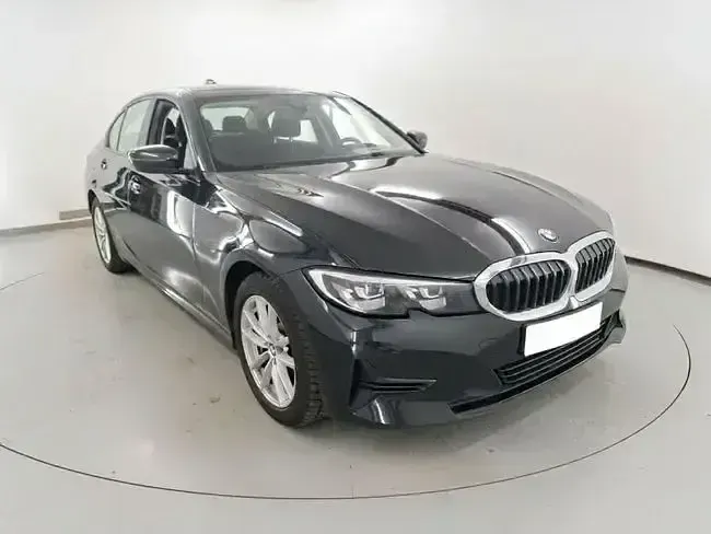 Usado BMW 330e 292 CV (214 kW) 2021 Negro Berlina