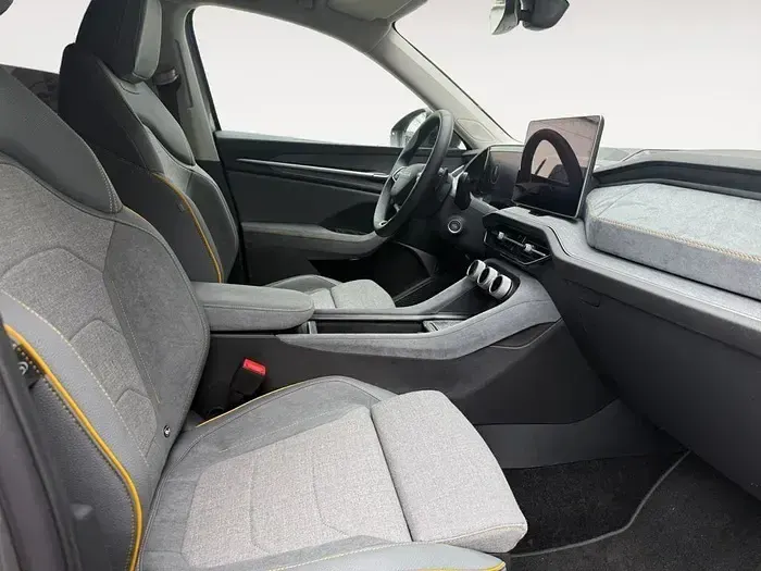Nuevo Skoda Kodiaq 150 CV (110 kW) 2026 Gris SUV