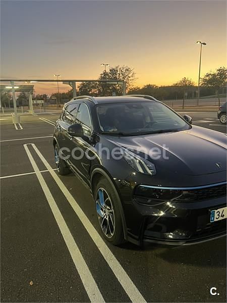 Usado Lynk & Co 01 261 CV (191 kW) 2021 Negro SUV