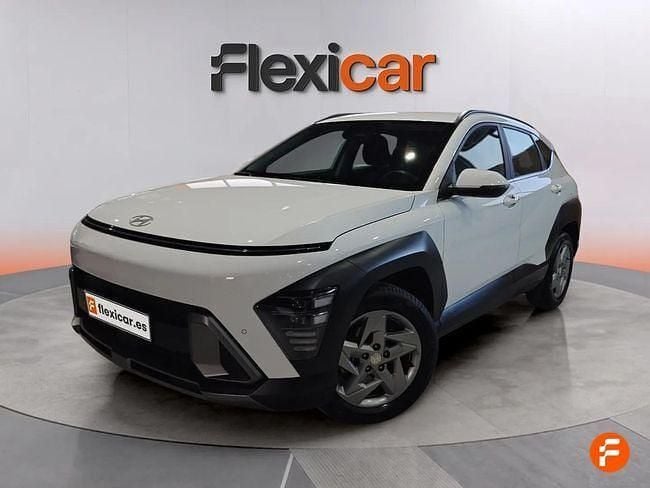 Usado Hyundai Kona 120 CV (88 kW) 2024 Blanco SUV