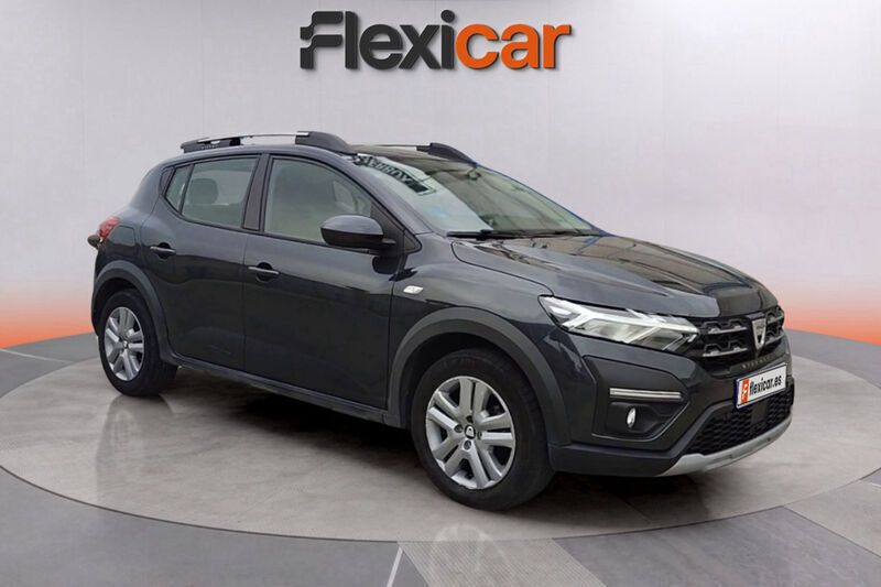 Gris Usado 2022 Dacia Sandero Comfort Utilitario | 11.690 € (Buen precio) - Imagen 1/4