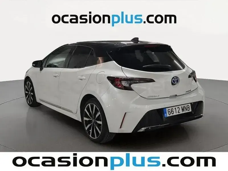 Usado Toyota Corolla Edition 140 CV (102 kW) 2024 Blanco Berlina
