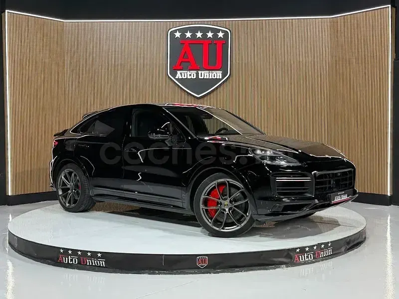 Usado Porsche Cayenne Turbo 550 CV (404 kW) 2019 Negro SUV