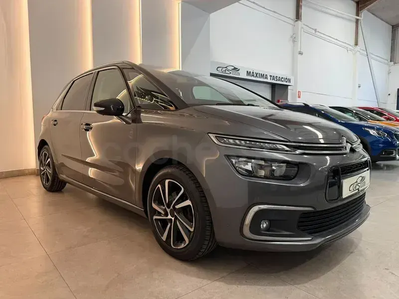 Usado Citroën C4 SpaceTourer Feel 130 CV (95 kW) 2020 Gris / plata Monovolumen