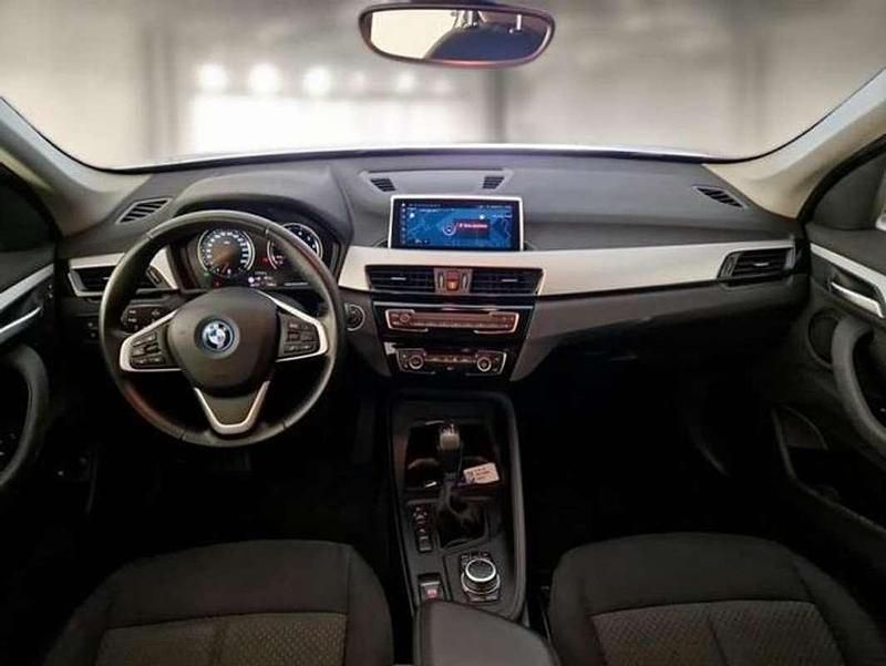 Usado BMW X1 Advantage 220 CV (161 kW) 2022 Blanco SUV