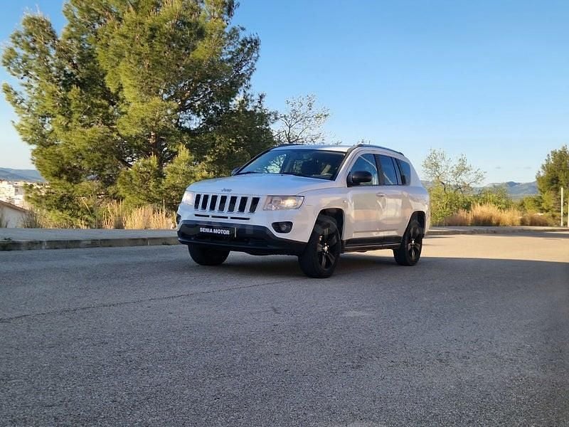 Occasion Jeep Compass Sport 136 ch (100 kW) 2012 Blanc SUV