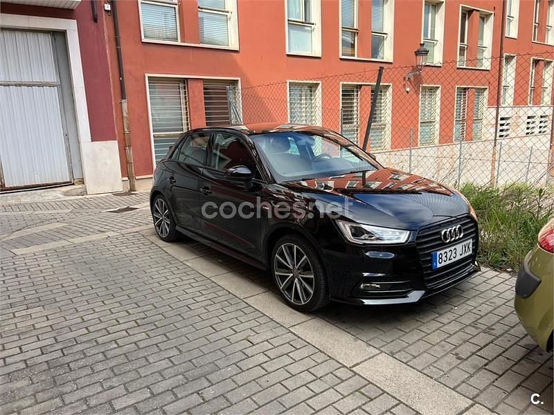 Negro Usado 2017 Audi A1 Sportback Design Utilitario | 13.000 € (Buen precio) - Imagen 1/4