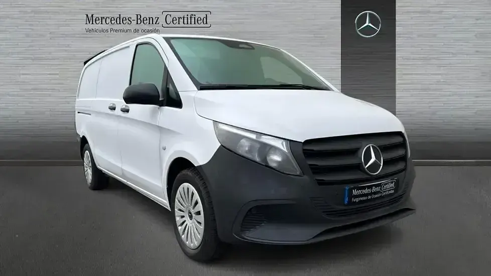 Usado Mercedes Vito 102 CV (75 kW) 2025 Blanco Van