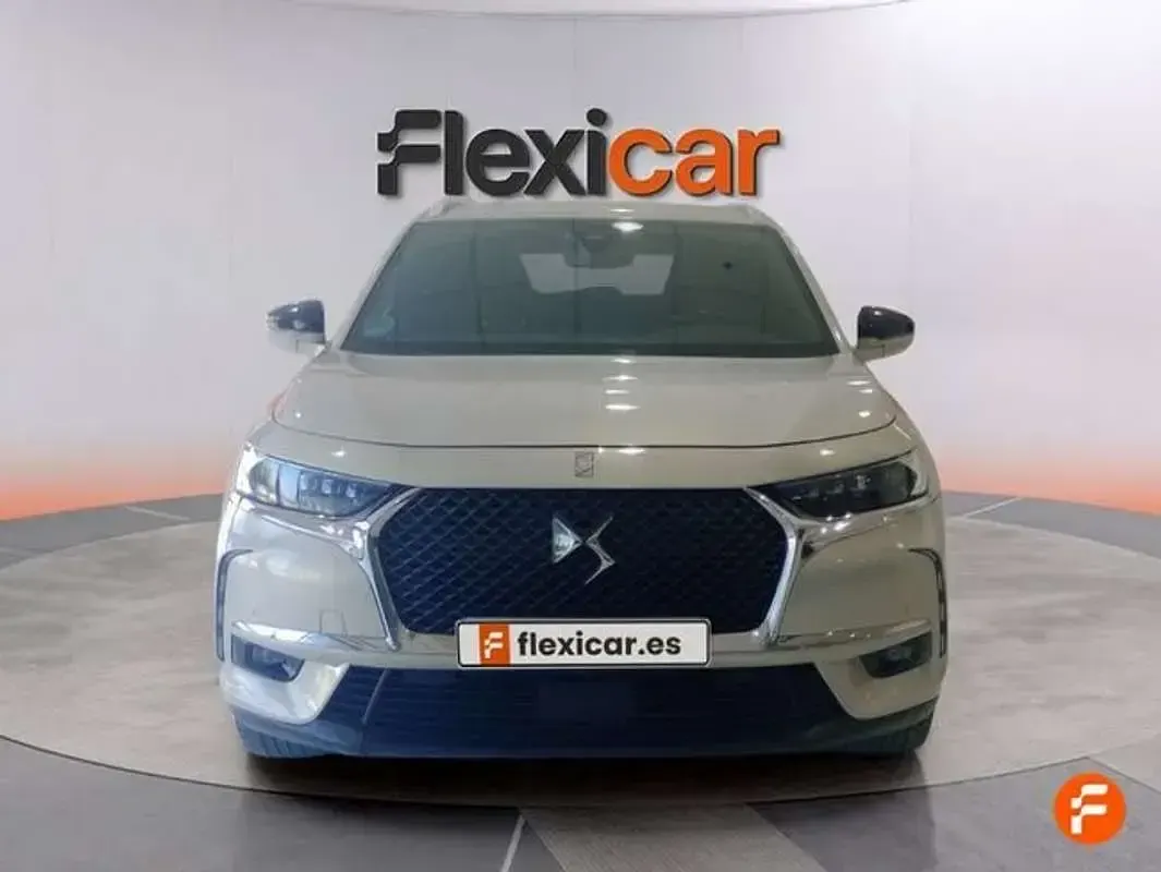 Usado DS Automobiles DS7 Crossback Be Chic 129 CV (94 kW) 2020 Gris SUV
