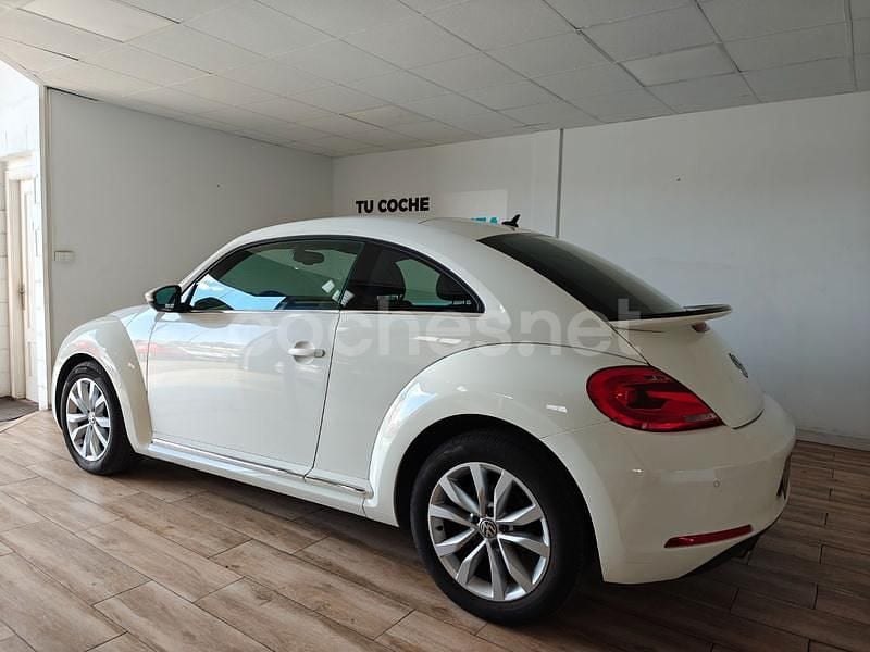 Usado VW Beetle R-line 160 CV (117 kW) 2012 Blanco Utilitario