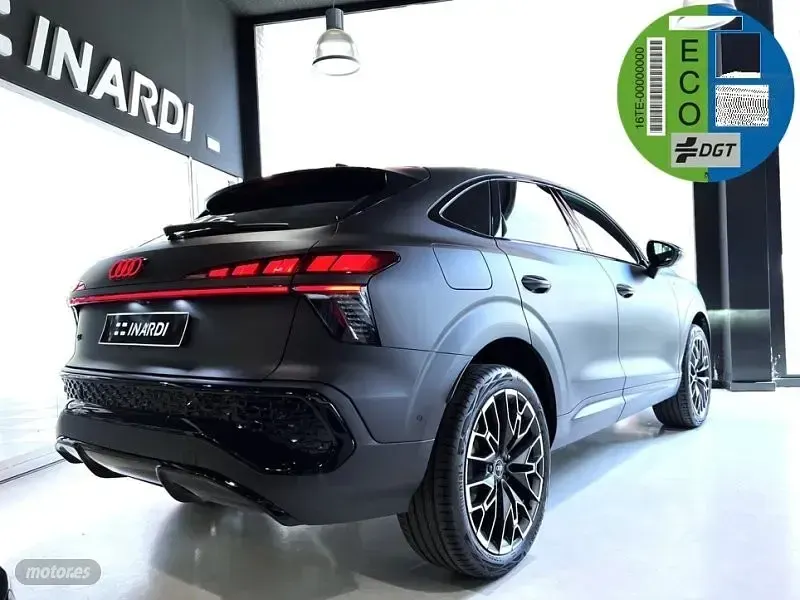 Nuevo Audi Q3 Sportback Ambiente 260 CV (191 kW) 2026 Gris SUV