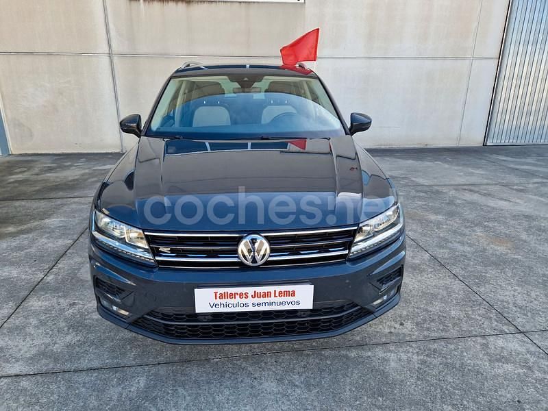 Gris / plata Usado 2020 VW Tiguan Advance SUV | 22.900 € (Precio justo) - Imagen 1/4