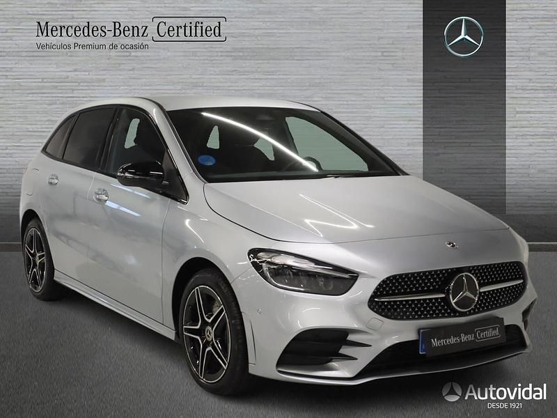 Usado Mercedes B250 218 CV (160 kW) 2025 Gris Monovolumen