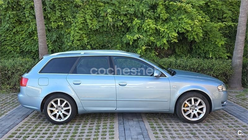 Azul Usado 2005 Audi A4 Familiar | 5000 € (Precio justo) - Imagen 1/4
