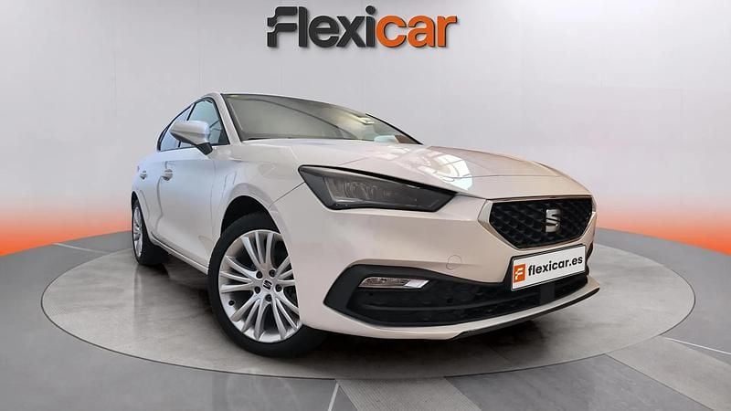 Blanco Usado 2020 Seat Leon Reference Berlina | 13.290 € (Buen precio) - Imagen 1/4