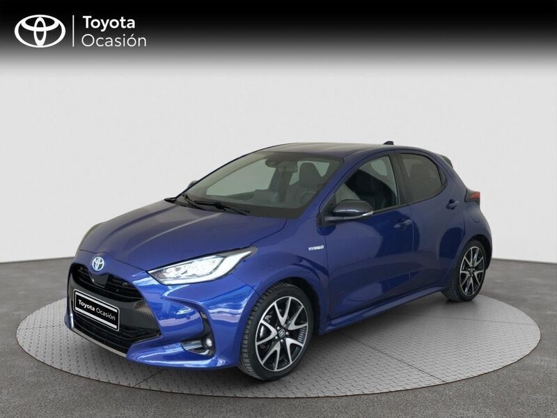 Azul Usado 2021 Toyota Yaris Hybrid Plus Berlina | 18.400 € (Precio justo) - Imagen 1/4
