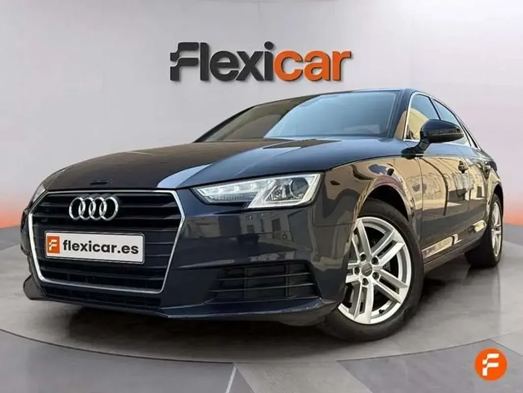 Usado Audi A4 150 CV (110 kW) 2017 Negro Berlina