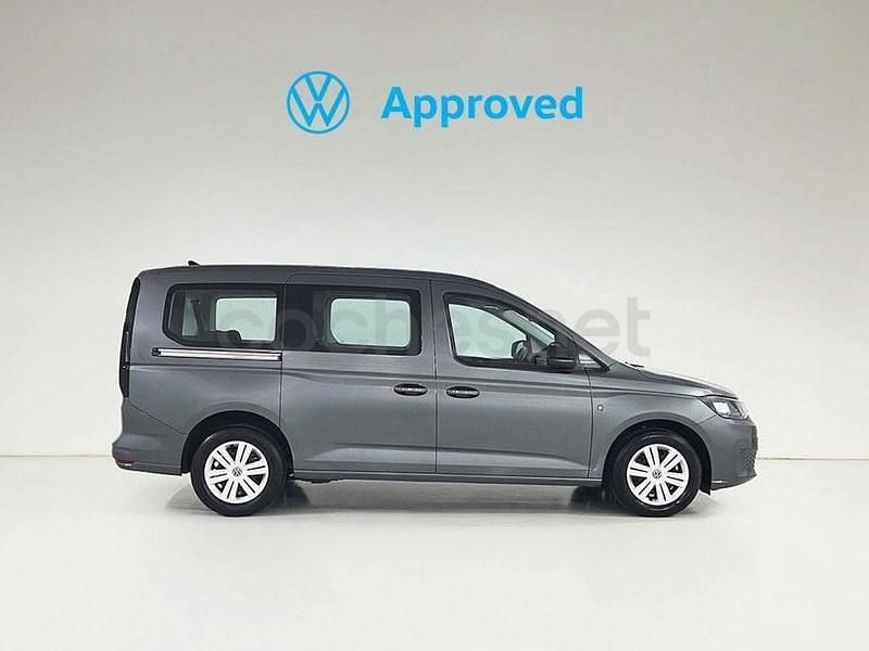 Usado VW Caddy Maxi 102 CV (75 kW) 2024 Gris / plata Monovolumen