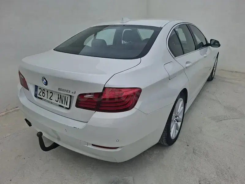 Usado BMW 520 190 CV (139 kW) 2016 Blanco Berlina