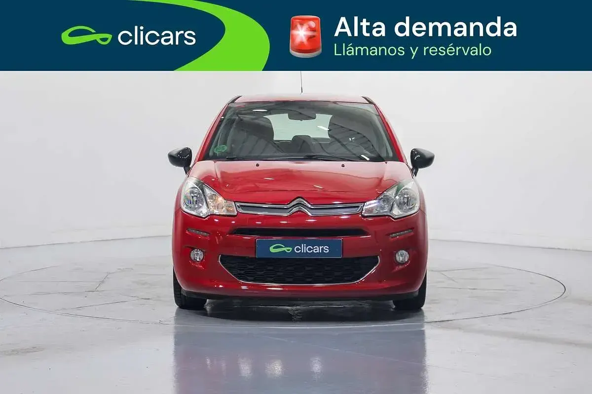 Usado Citroën C3 PureTech 82 CV (60 kW) 2016 Rojo Utilitario