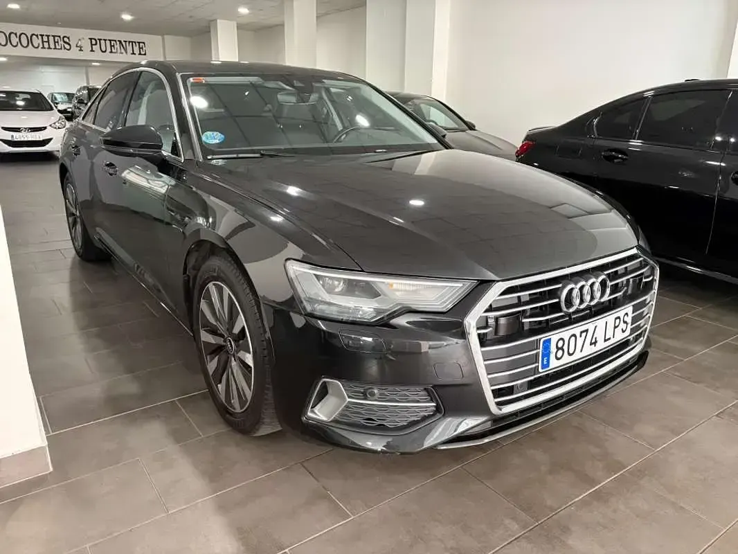 Usado Audi A6 204 CV (150 kW) 2021 Negro Berlina
