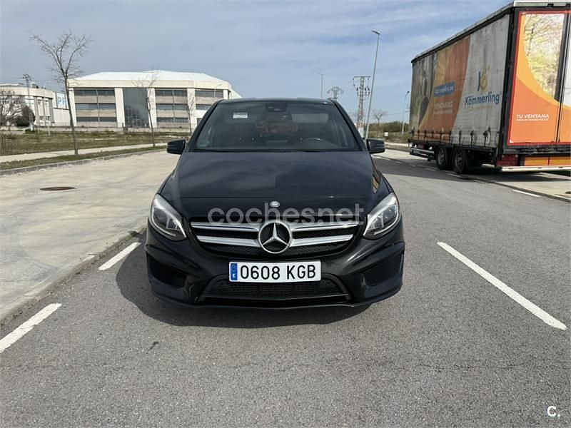 Usado Mercedes B220 AMG 177 CV (130 kW) 2016 Negro Monovolumen