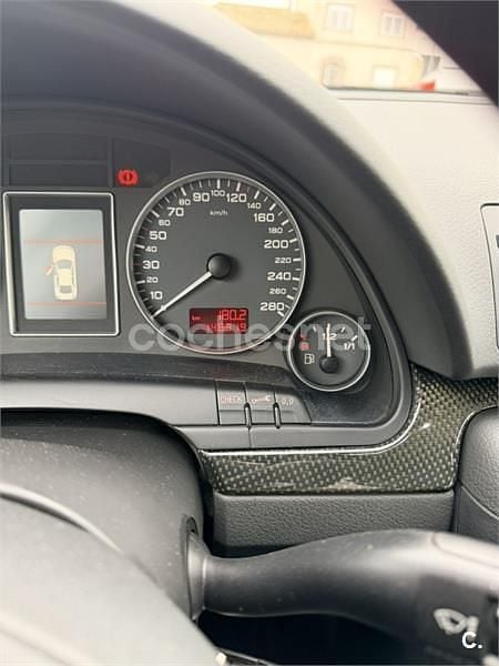 Usado Audi S4 344 CV (253 kW) 2003 Azul Familiar