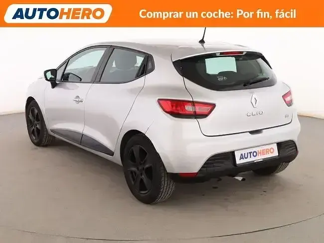 Usado Renault Clio Expression 90 CV (66 kW) 2015 Gris