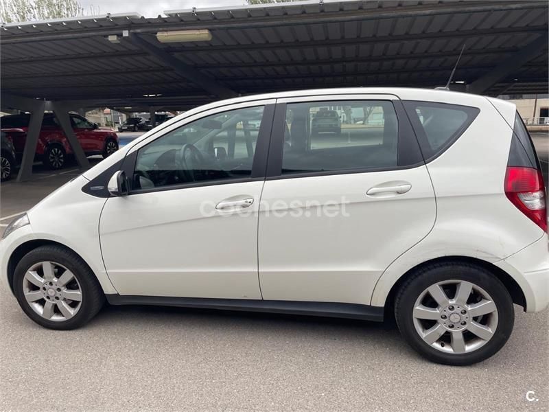 Usado Mercedes A160 Exclusive 95 CV (69 kW) 2010 Blanco Monovolumen