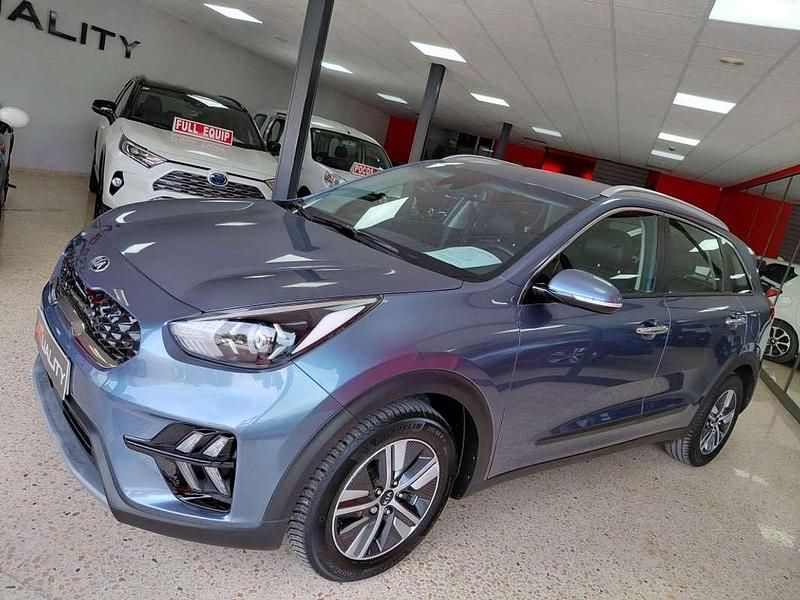 Usado Kia Niro 141 CV (103 kW) 2021 Azul SUV