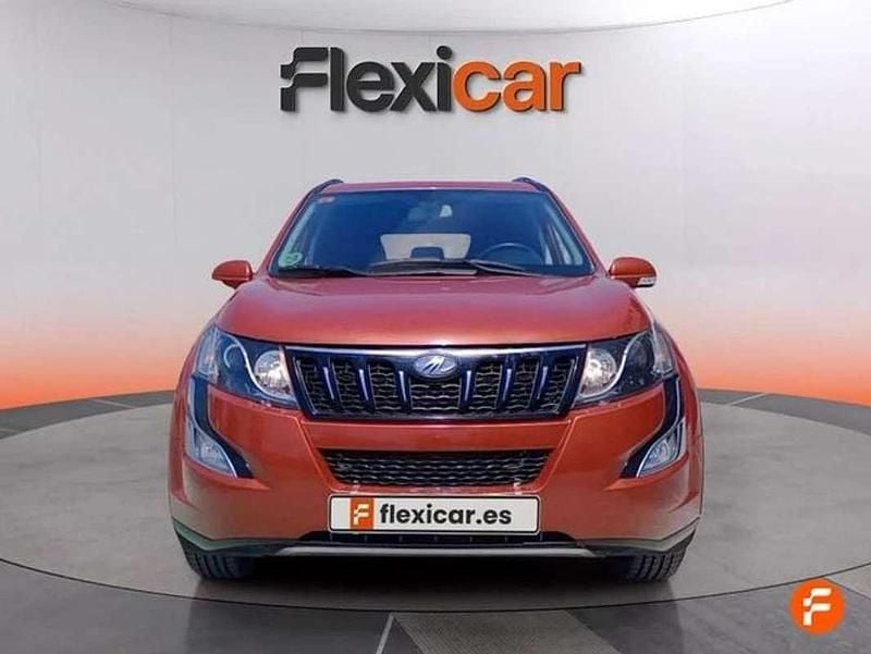Usado Mahindra XUV500 140 CV (102 kW) 2018 Naranja SUV