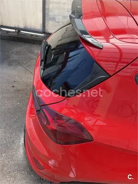 Usado Ford Fiesta ST-Line 100 CV (73 kW) 2019 Rojo Utilitario