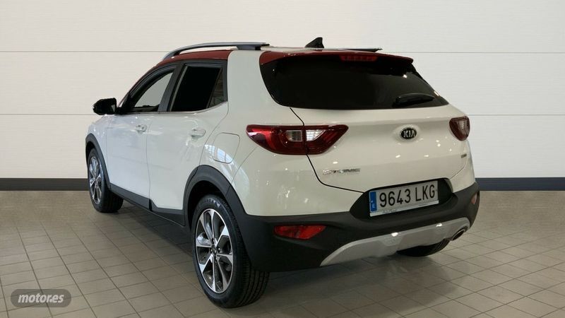 Usado Kia Stonic 100 CV (73 kW) 2020 Blanco SUV