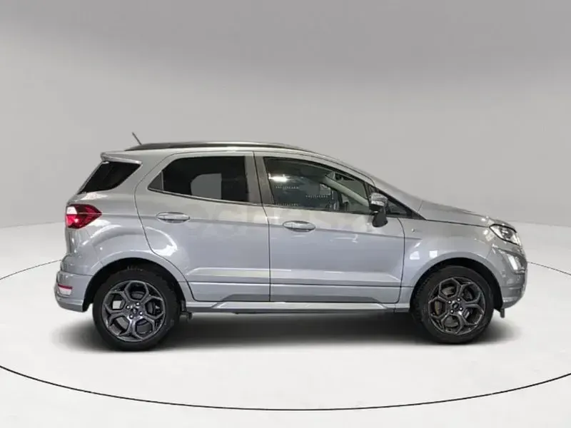 Usado Ford Ecosport ST-Line 125 CV (91 kW) 2022 Gris / plata SUV