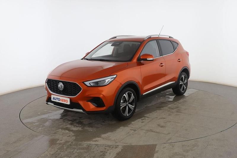 Usado MG ZS Comfort 106 CV (77 kW) 2025 Naranja SUV